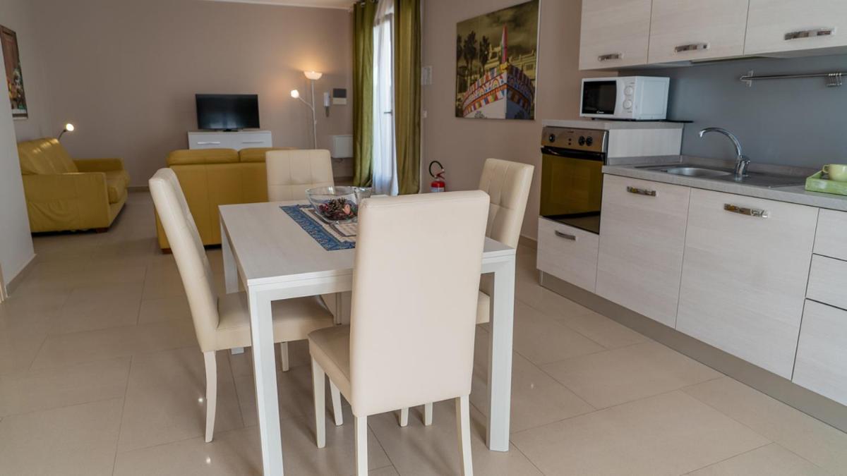 Residence Rapisardi Catania Eksteriør bilde